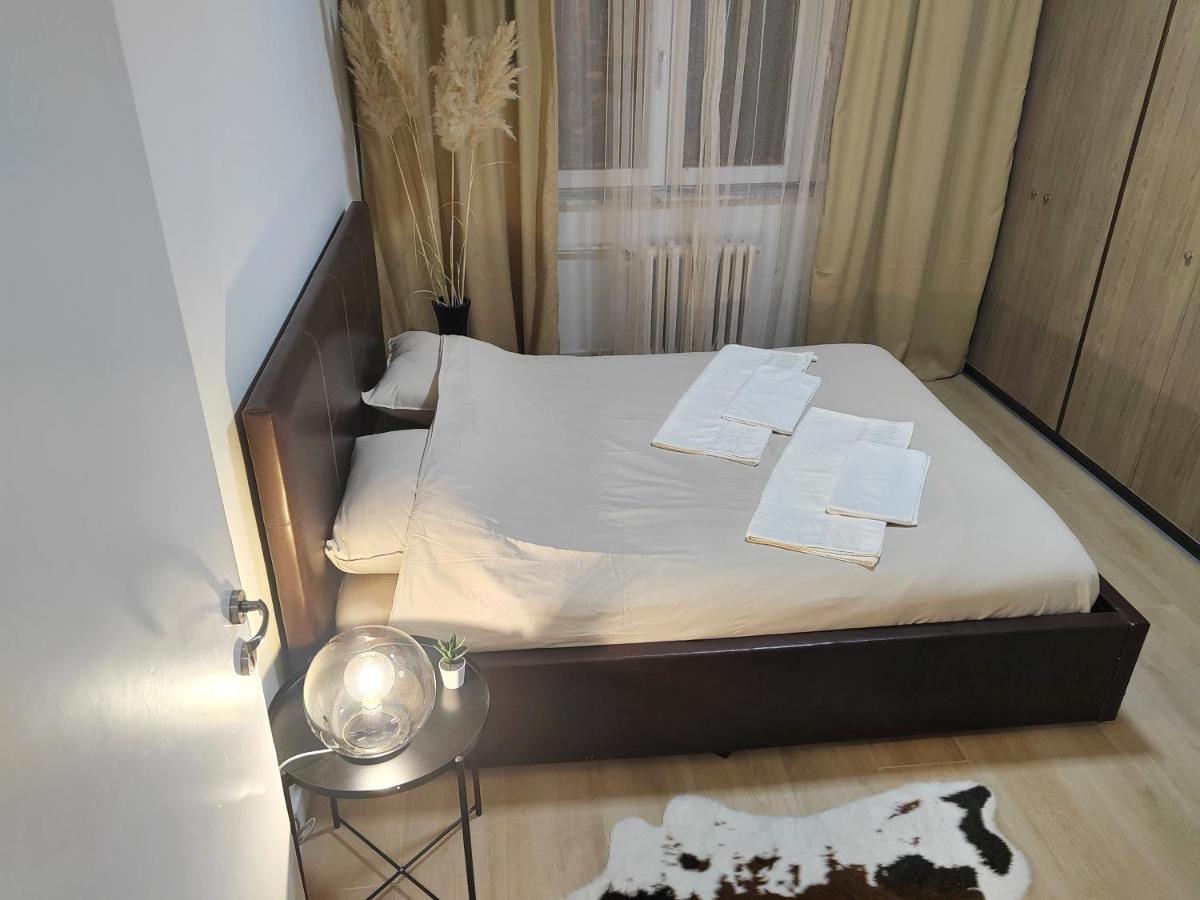 City Sqare Apartment Verde Skopje Eksteriør bilde